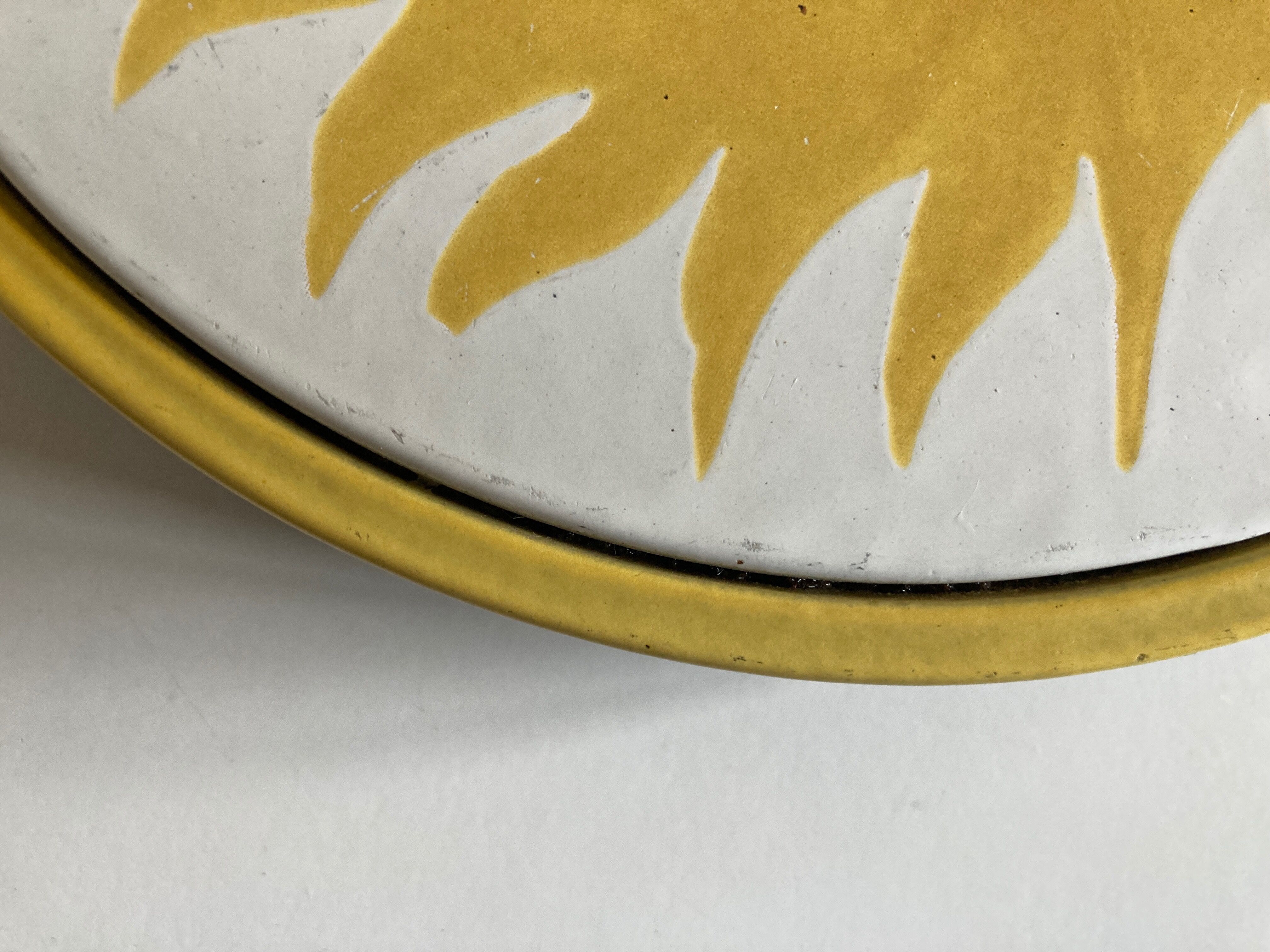 Sun bottom enzo Mari for Le Creuset Italian design 1970