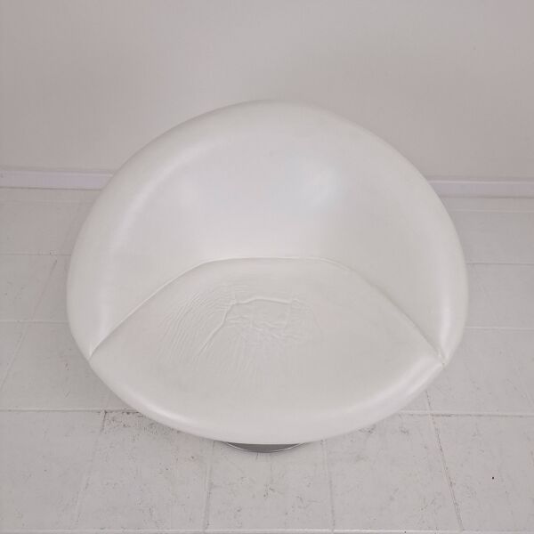 Chaise Artifort Little Globe par Pierre Paulin en cuir, années 1980