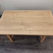 Solid oak table with extensions
