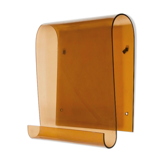 Towel bar