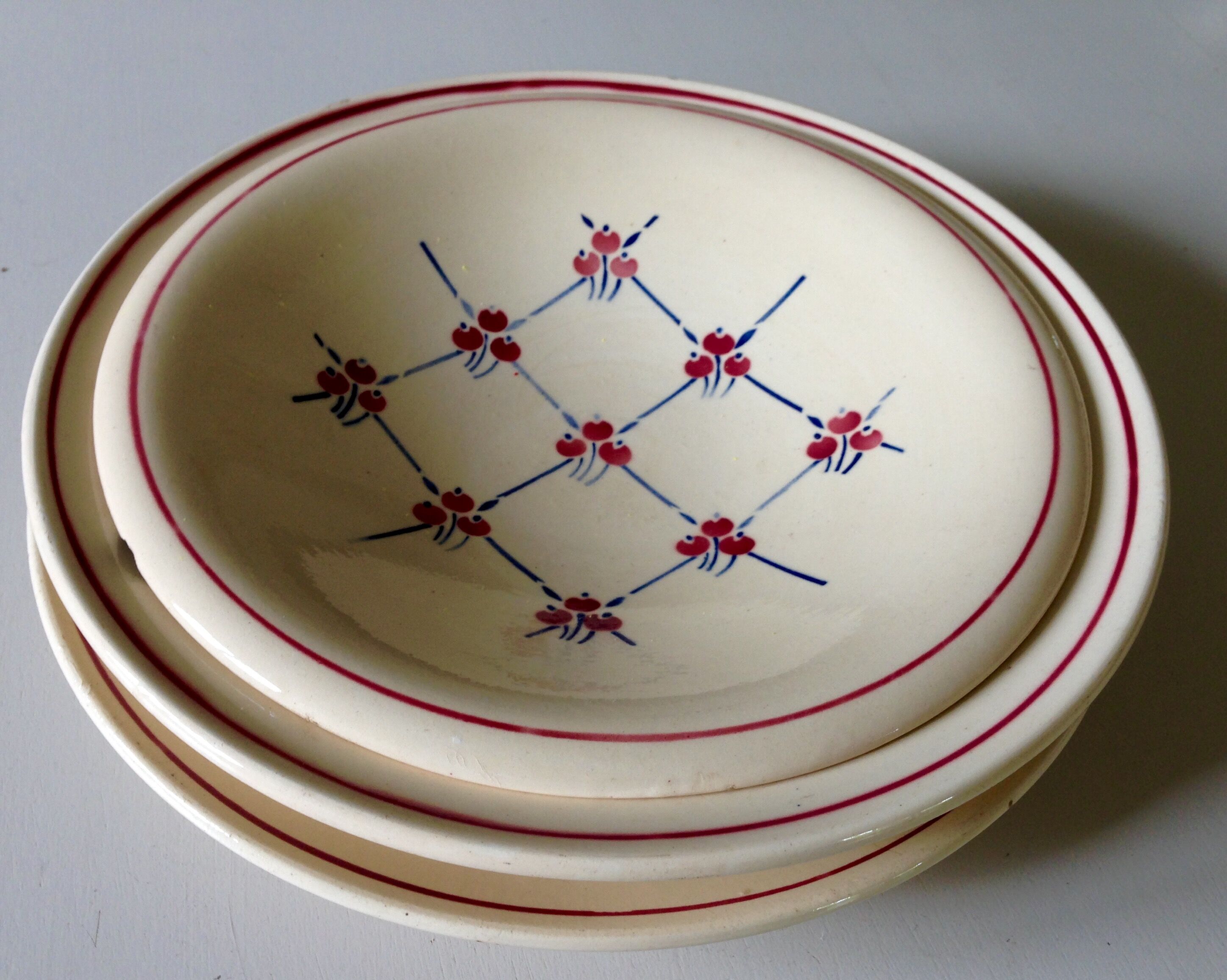 Dishes Badonviller model Normandy circa 1940
