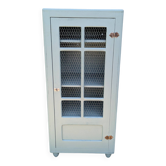 Petite armoire parisienne