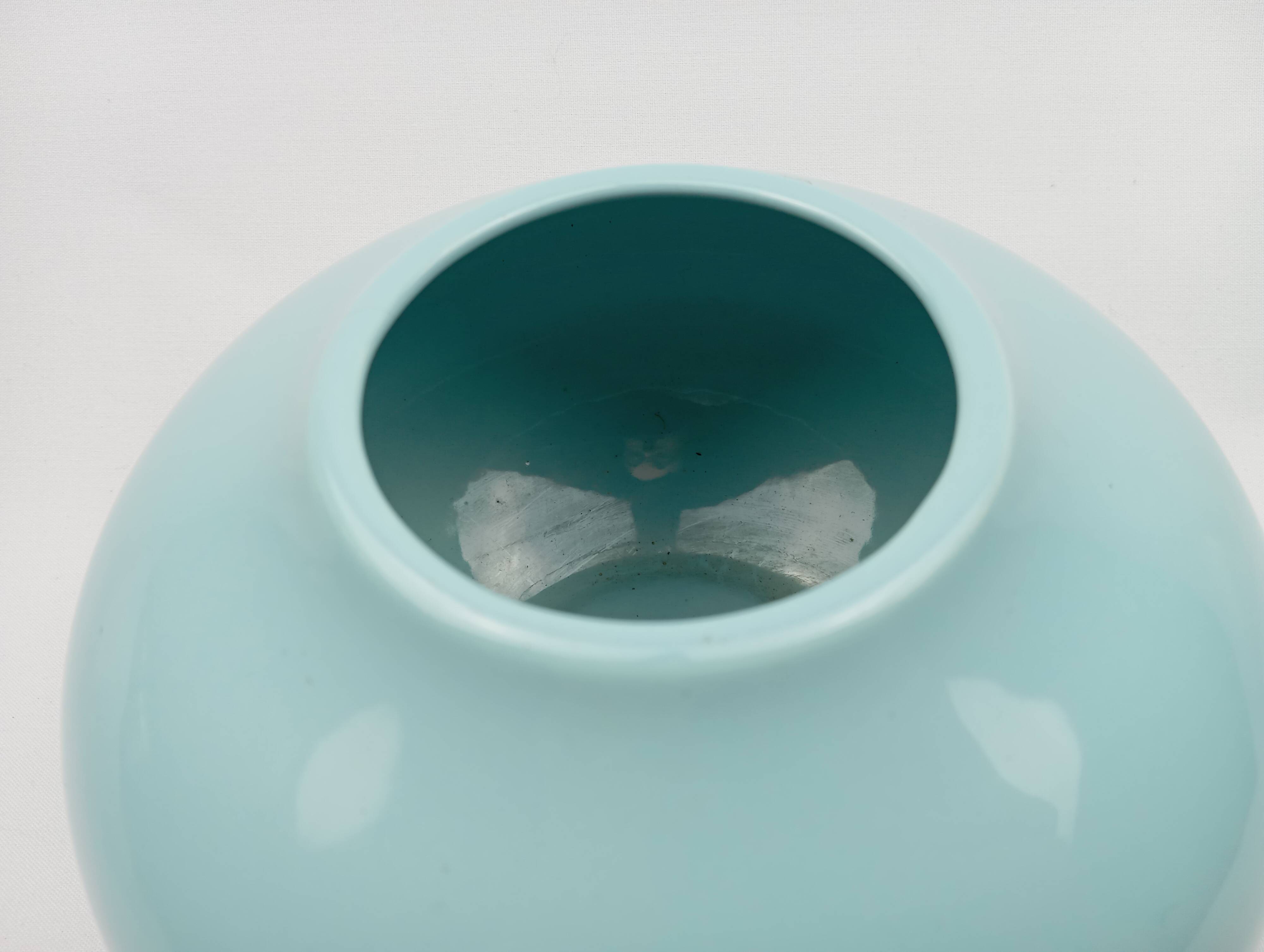 Saint Clément blue ceramic ball vase