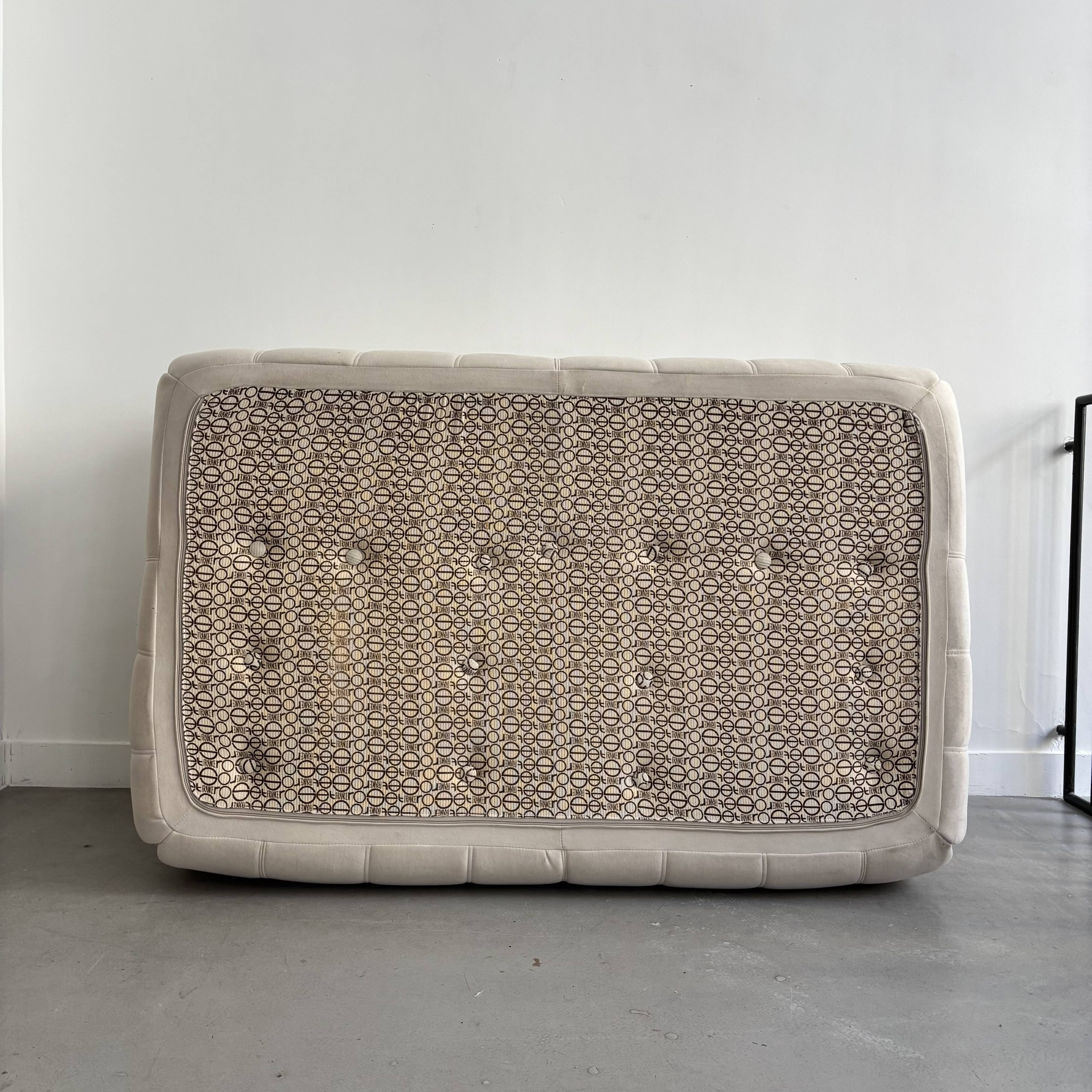 "Kashima" 2-seater sofa by Michel Ducaroy for Ligne Roset 1976