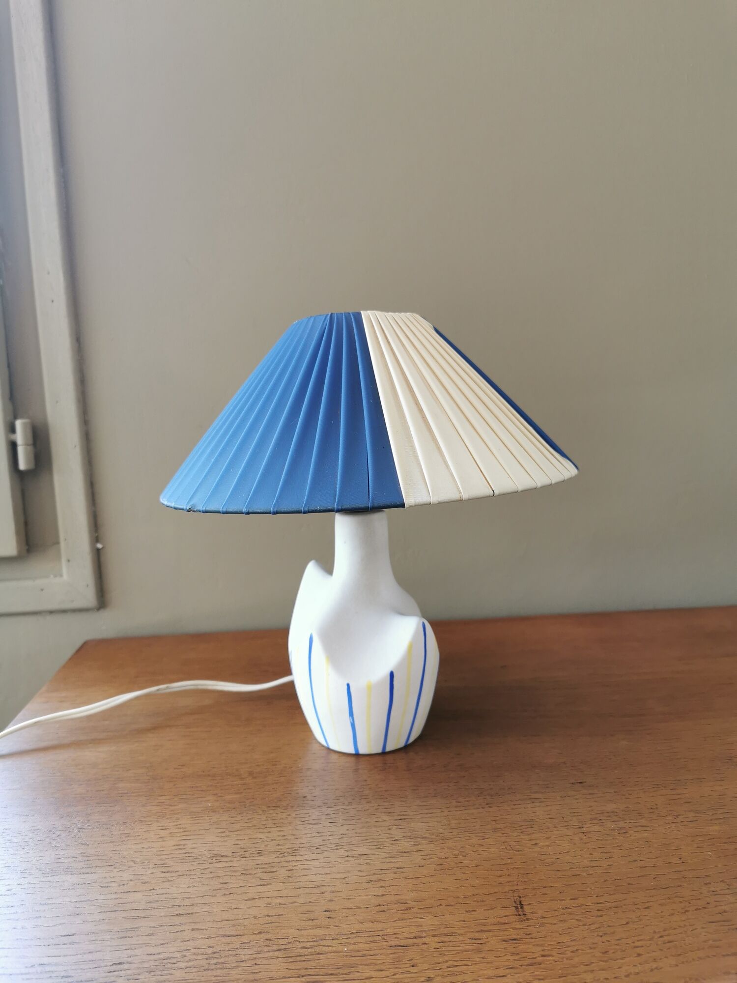 Vintage ceramic lamp 50s blue and yellow décor