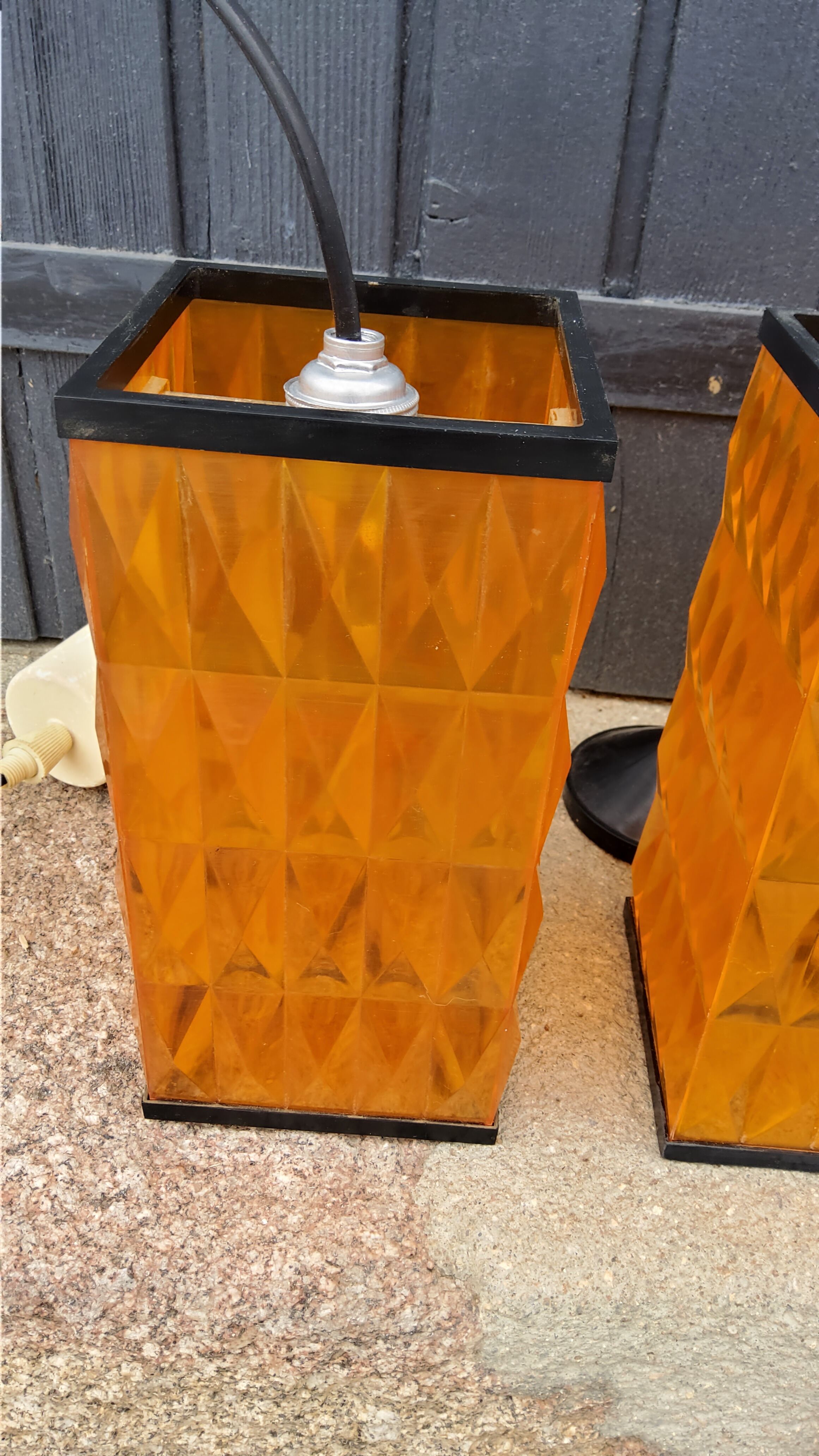 Set of 3 suspensions from the 70s in orange plastic diamond tips