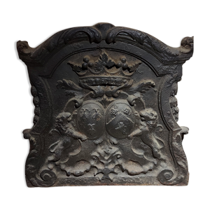 Plaque de cheminée de château