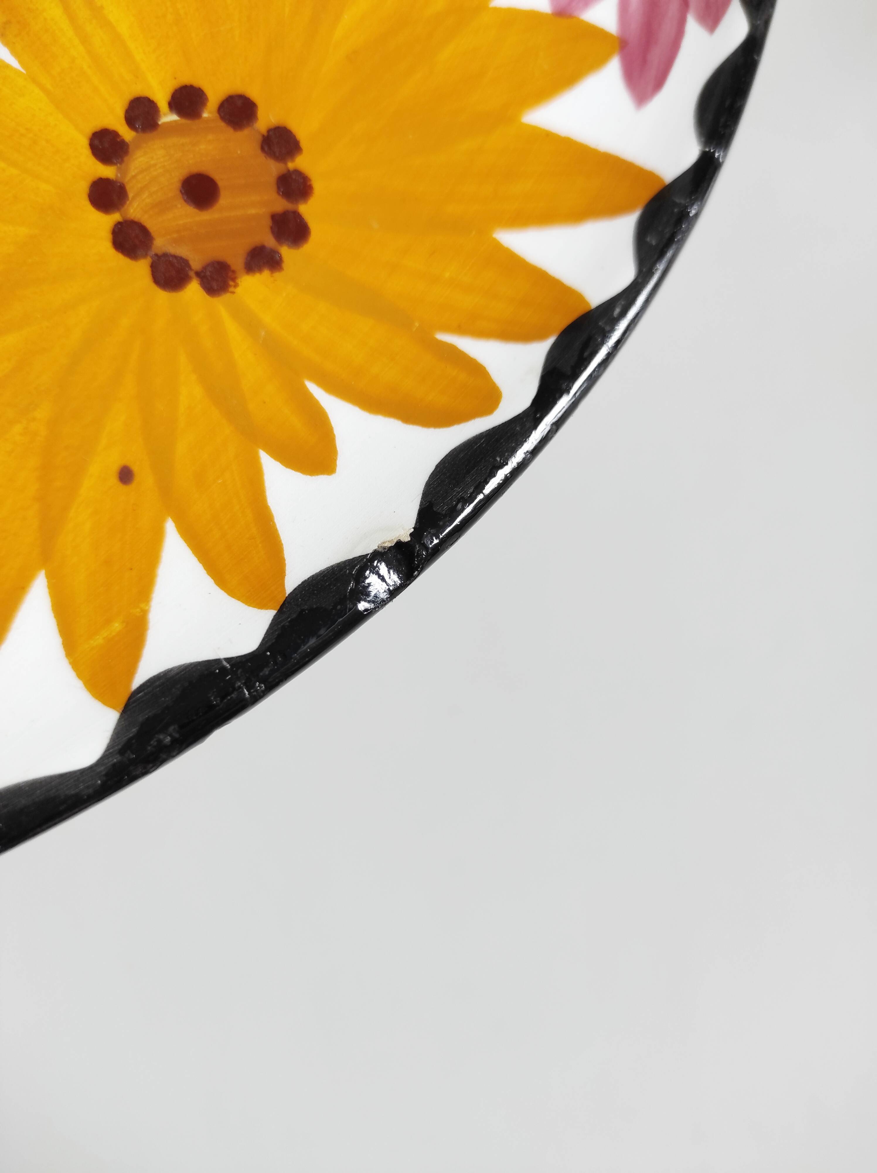 Two Schramberg Majolika painted flower dishes