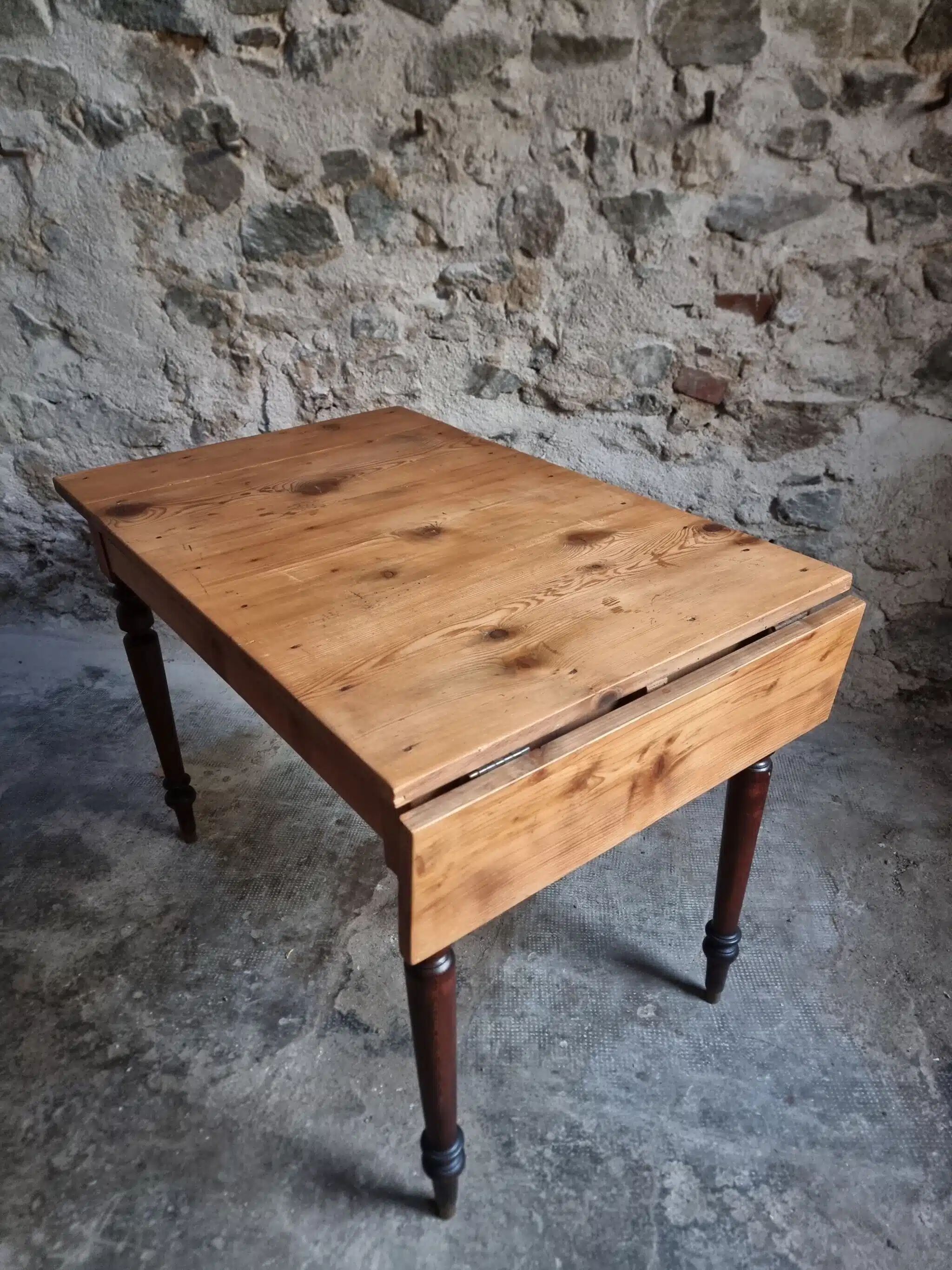 French vintage kitchen/desk table, extendable, 1930s