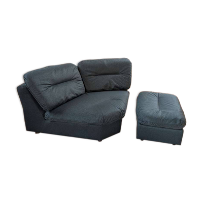 Chauffeuse angle vintage et son pouf