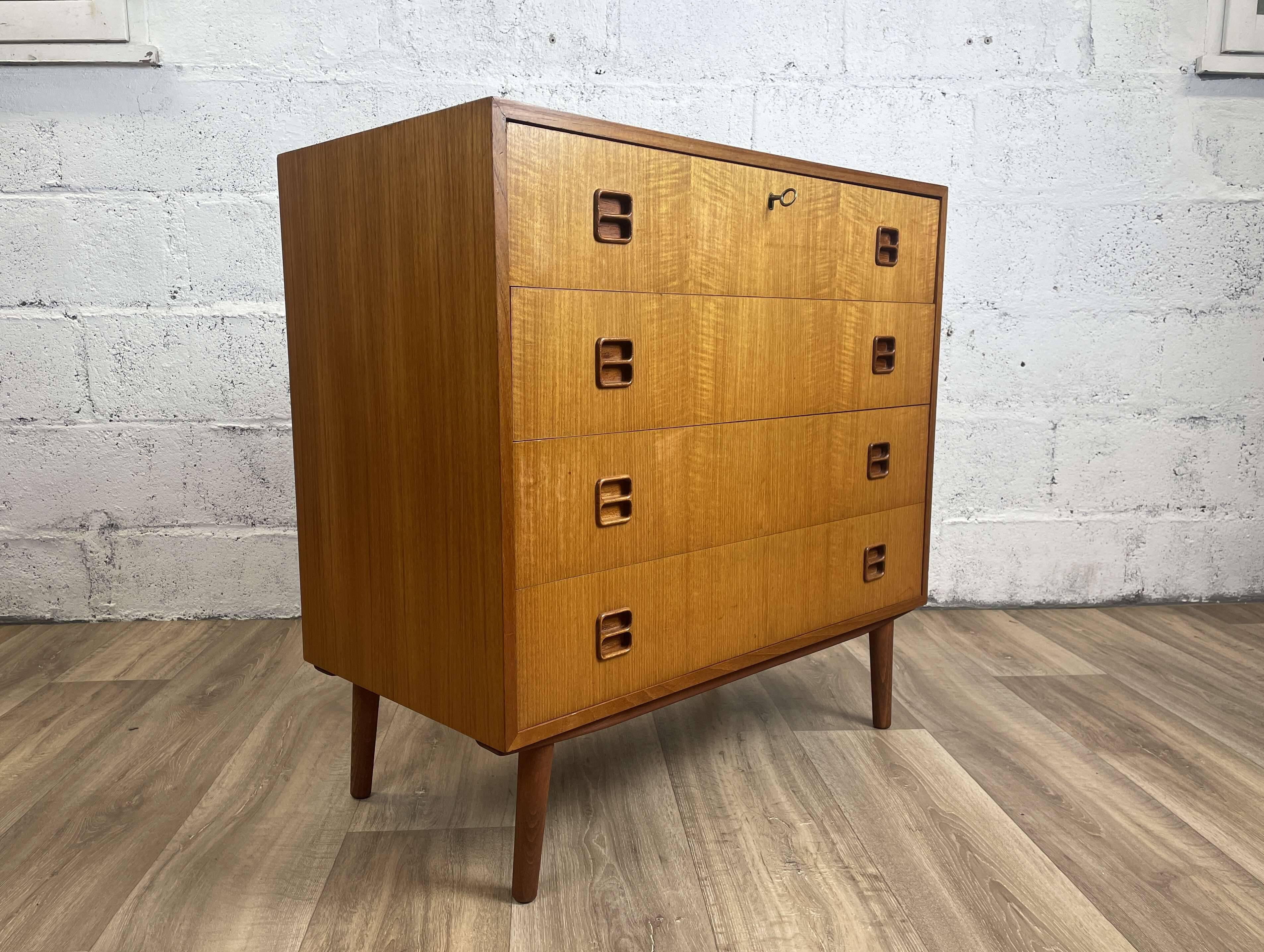 Scandinavian chest of drawers with 4 vintage teak drawers, 1960s