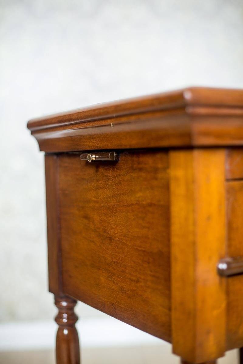 Antique Dressing Table in Brown Venered with Mahogany, 1860