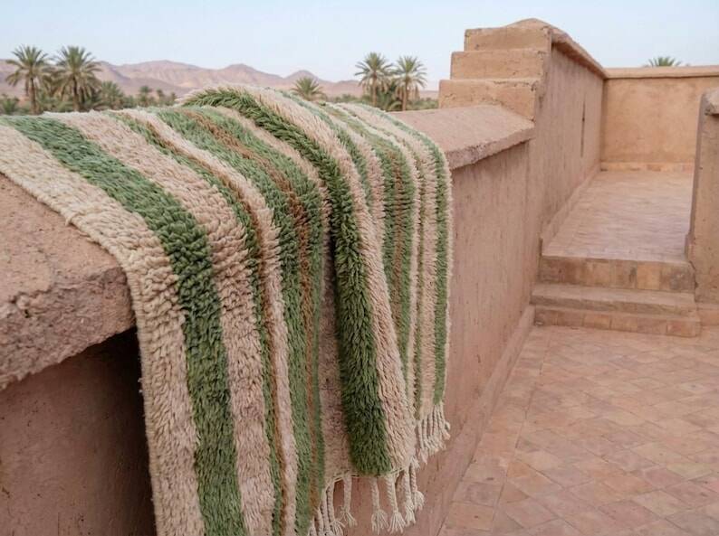 Handmade Berber rug 200cm x 300cm
