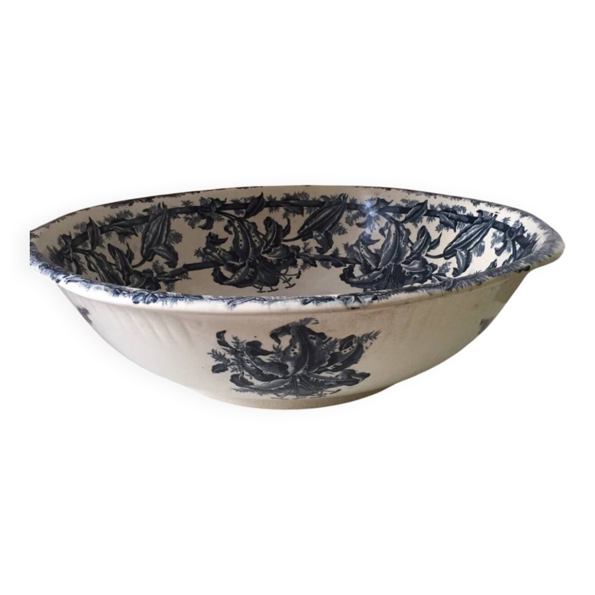 Antique large toilet bowl Nimy Lis Belgium Terre de Fer