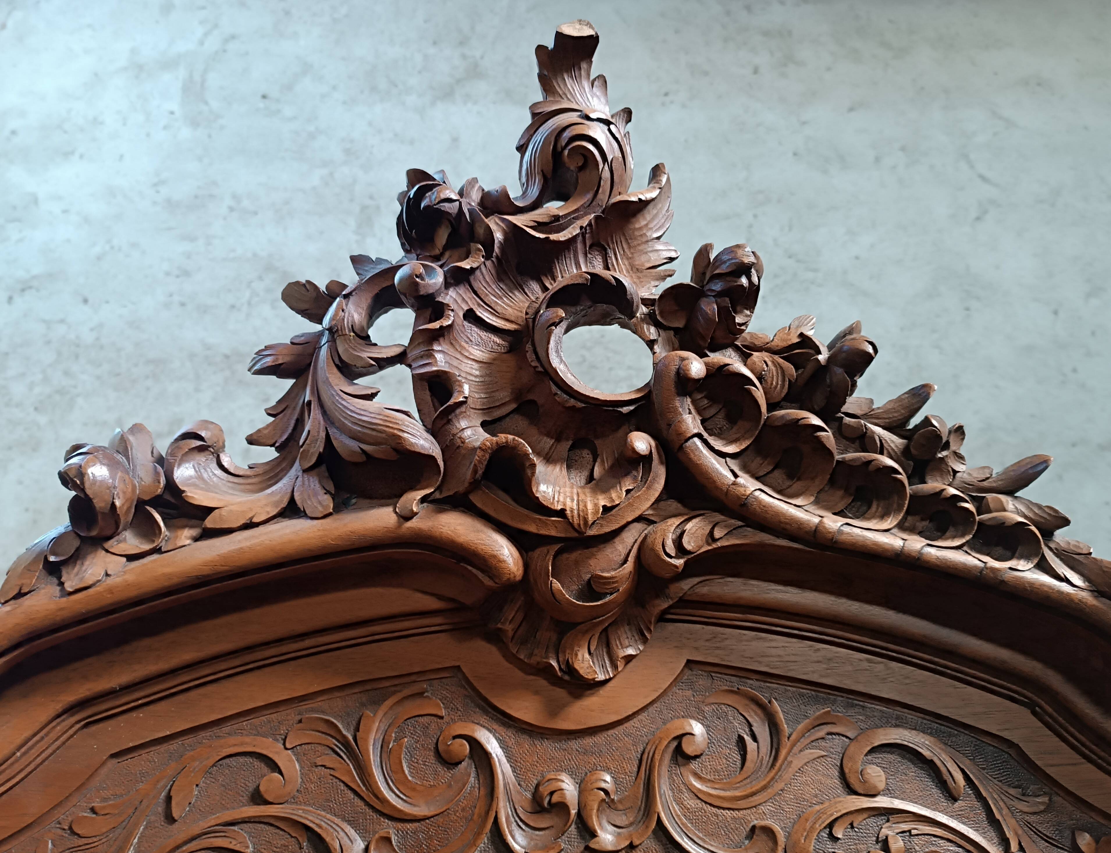 Rococo library in walnut