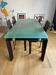 Table de repas extensible modèle Stilt par Decoma Design pour Desalto,