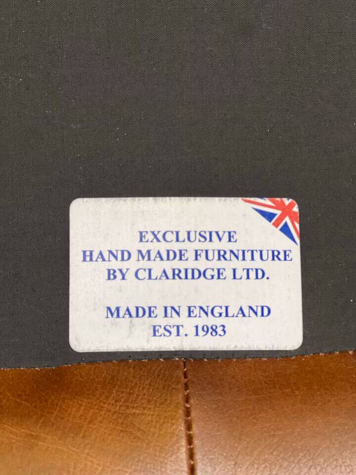 Original English Chesterfield 3-Seater Sofa – Handcrafted Brown Leather