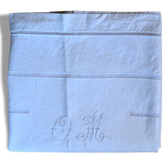 Drap plat ancien , monogramme OM