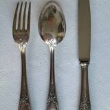 Silver metal cutlery (18 pieces)