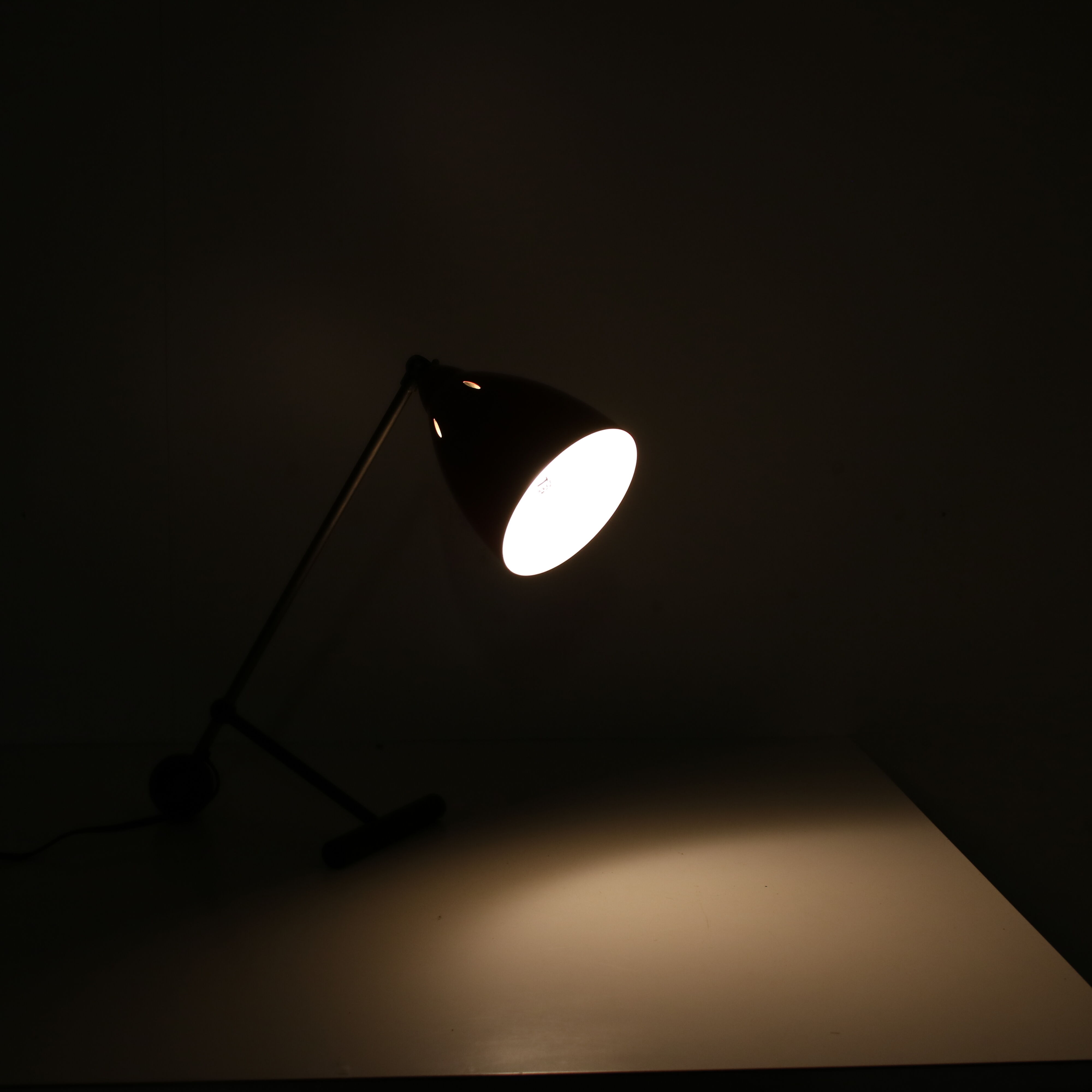 1950s adjustable dutch design desk lamp