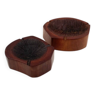 Organic modern set of 2 wood ashtrays, France 1970s