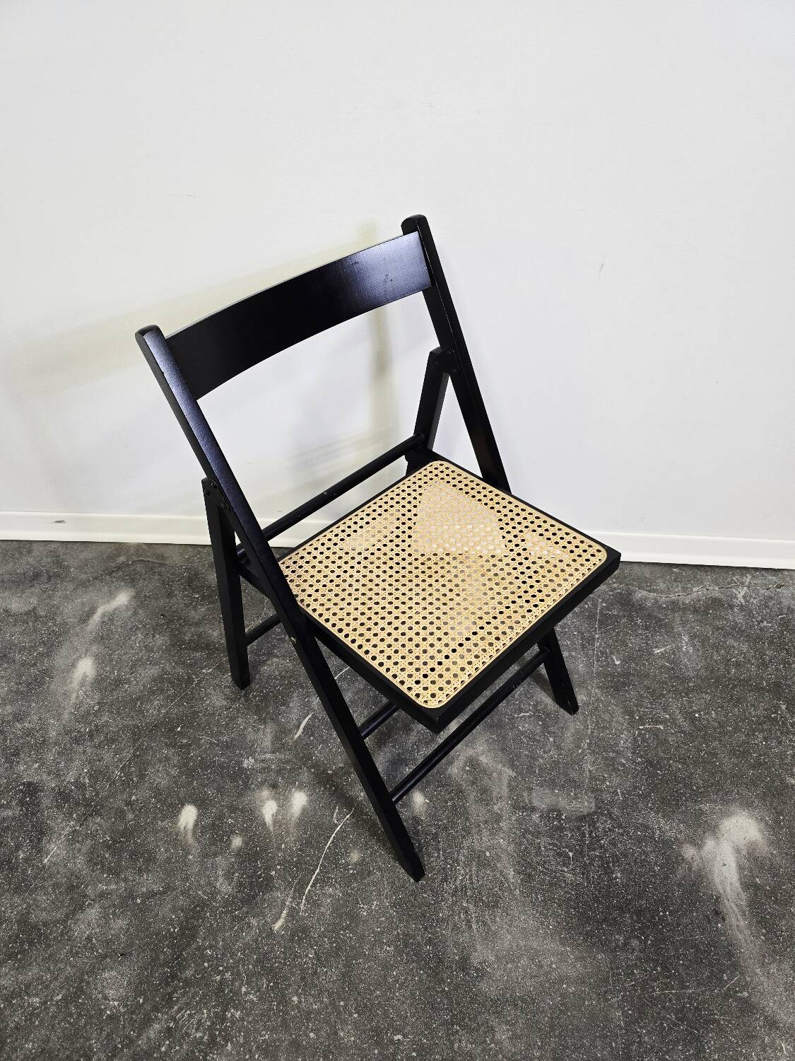 Chaise pliante noire des années 90