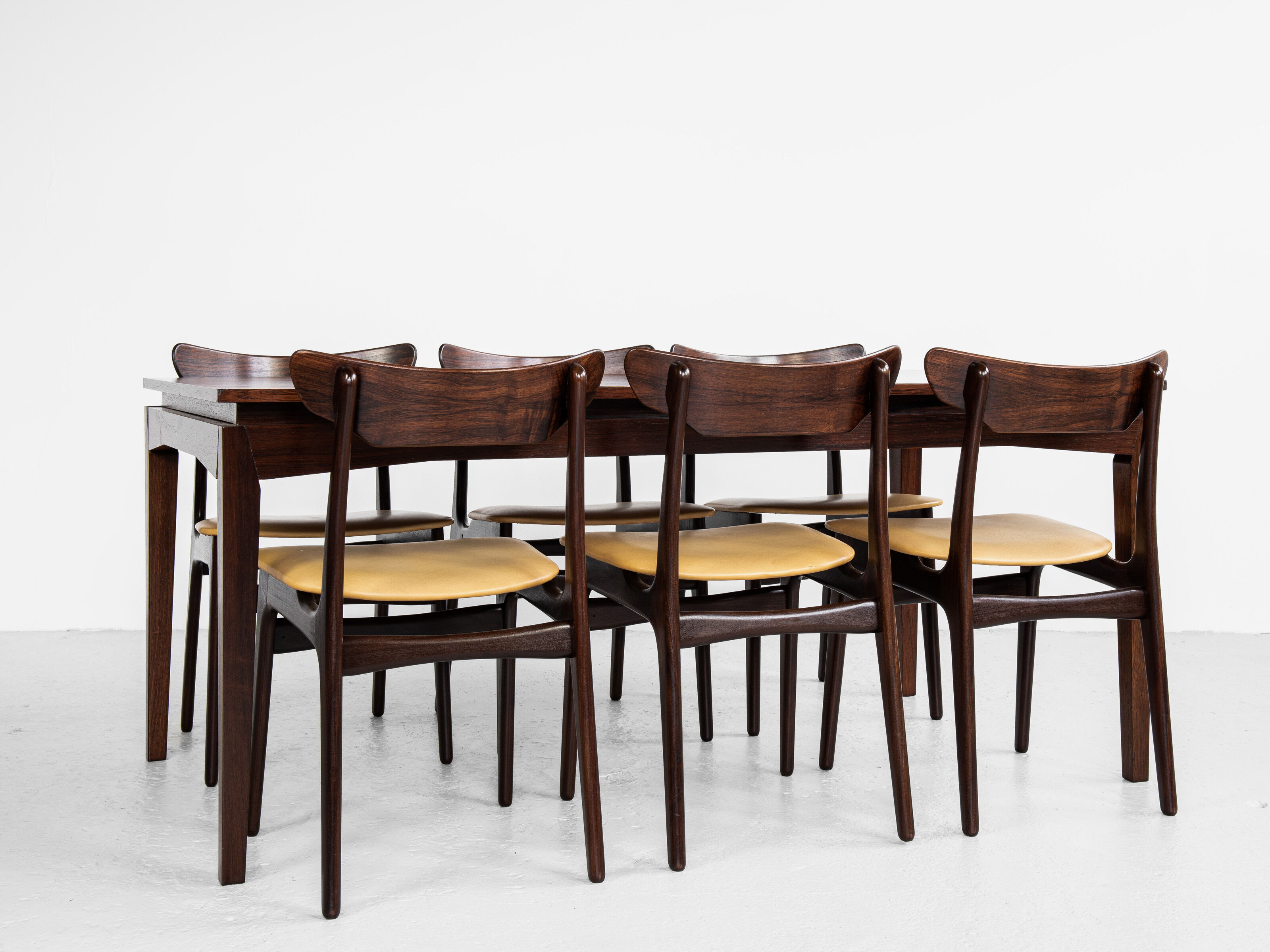 Midcentury Danish dining table in rosewood by Bramin 1960s