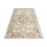 Geometric Oushak Floral Carpet