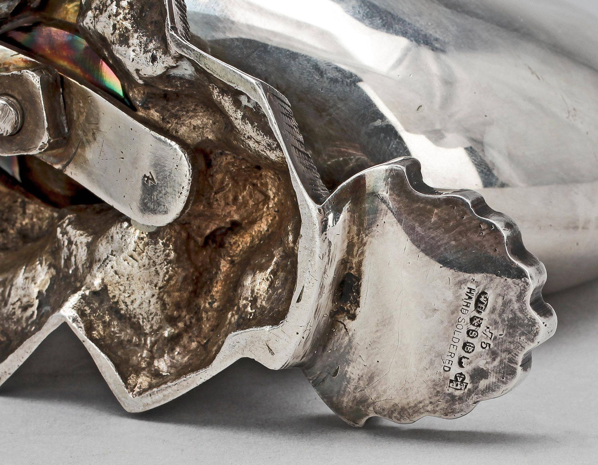 Boat sauce boat on rock, England, 1920 stamped
