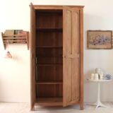 Armoire parisienne