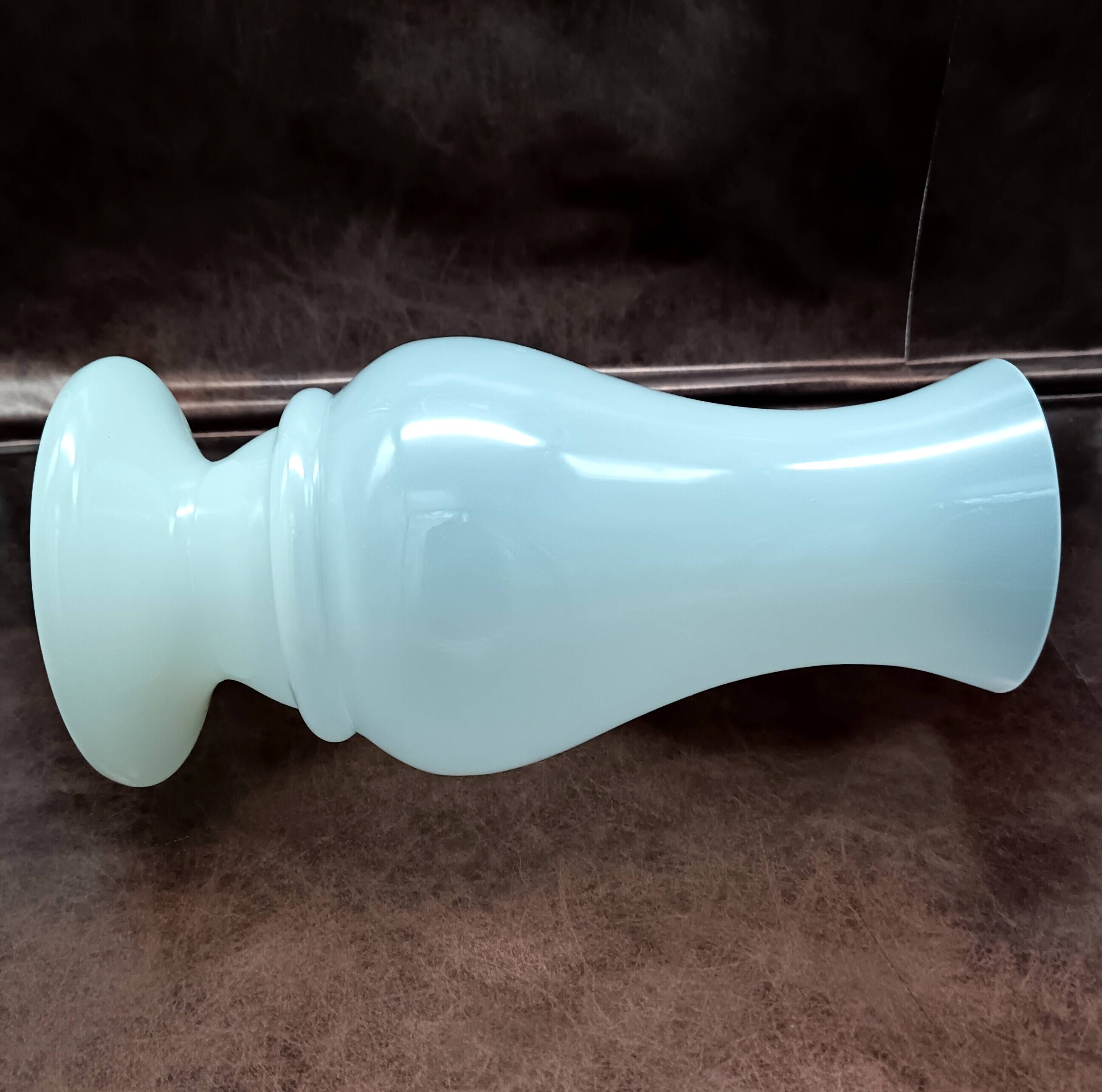 Vase en opaline blanche, années 80/90