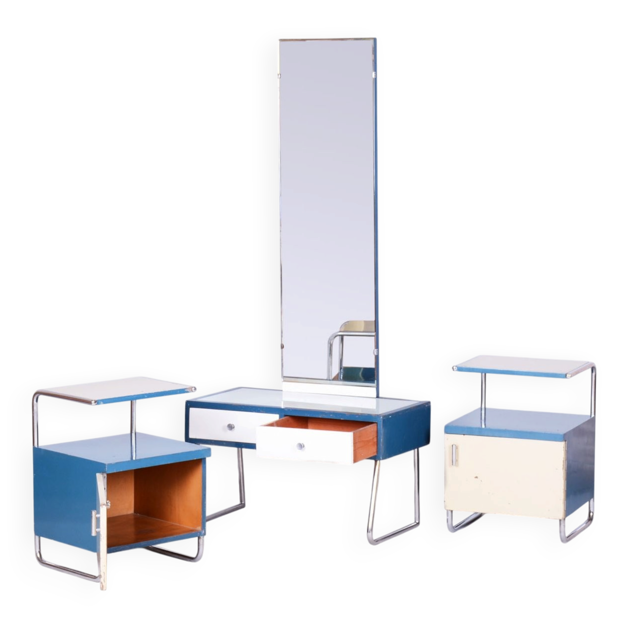 Czech Bauhaus Bedside Tables in Chrome and Lacquered Wood, 1930s, Set of 2
