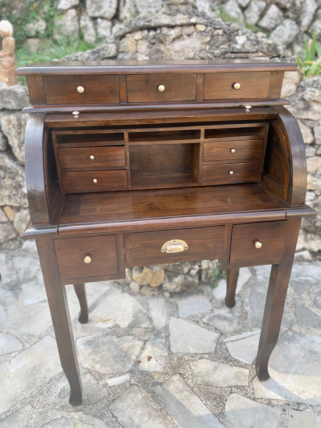 Solid wood cylinder desk