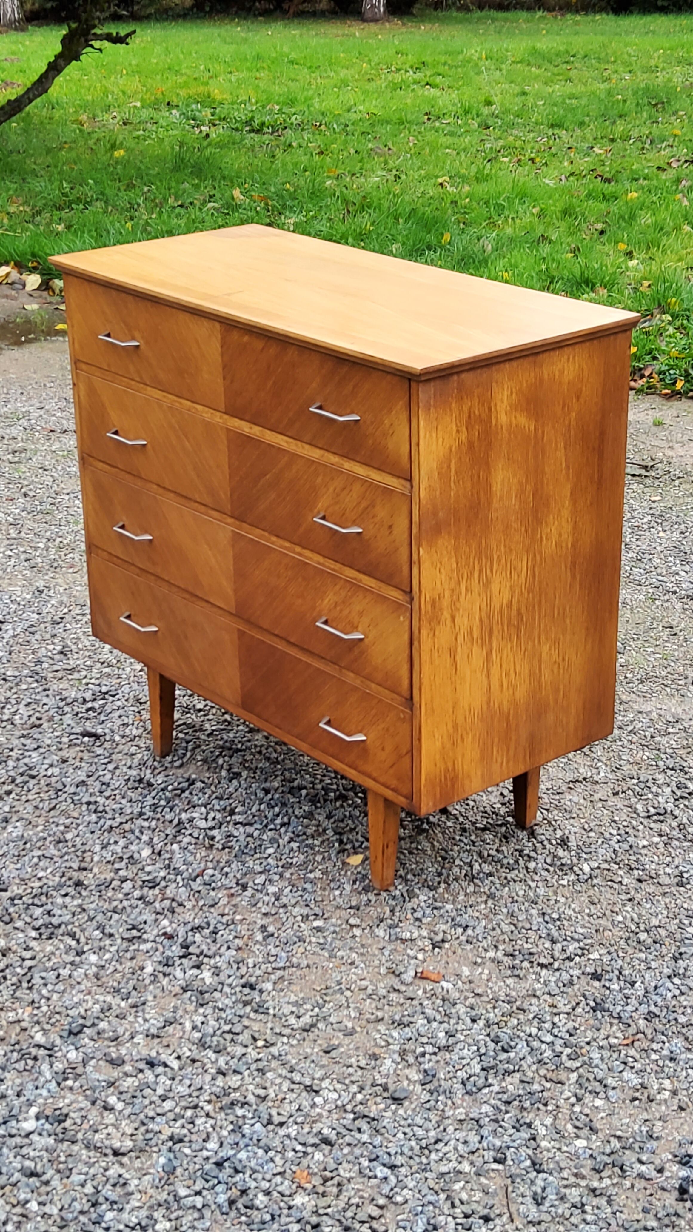 Vintage chest of drawers from the 50s in blond oak 4 drawers feet bobbin