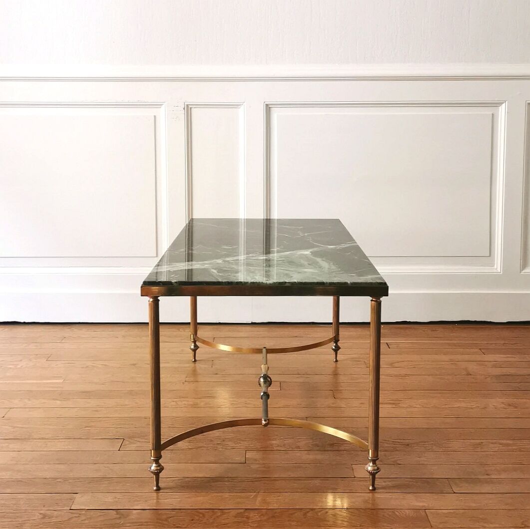 Neoclassical coffee table with Alpine green marble and brass, 1960s/70s.