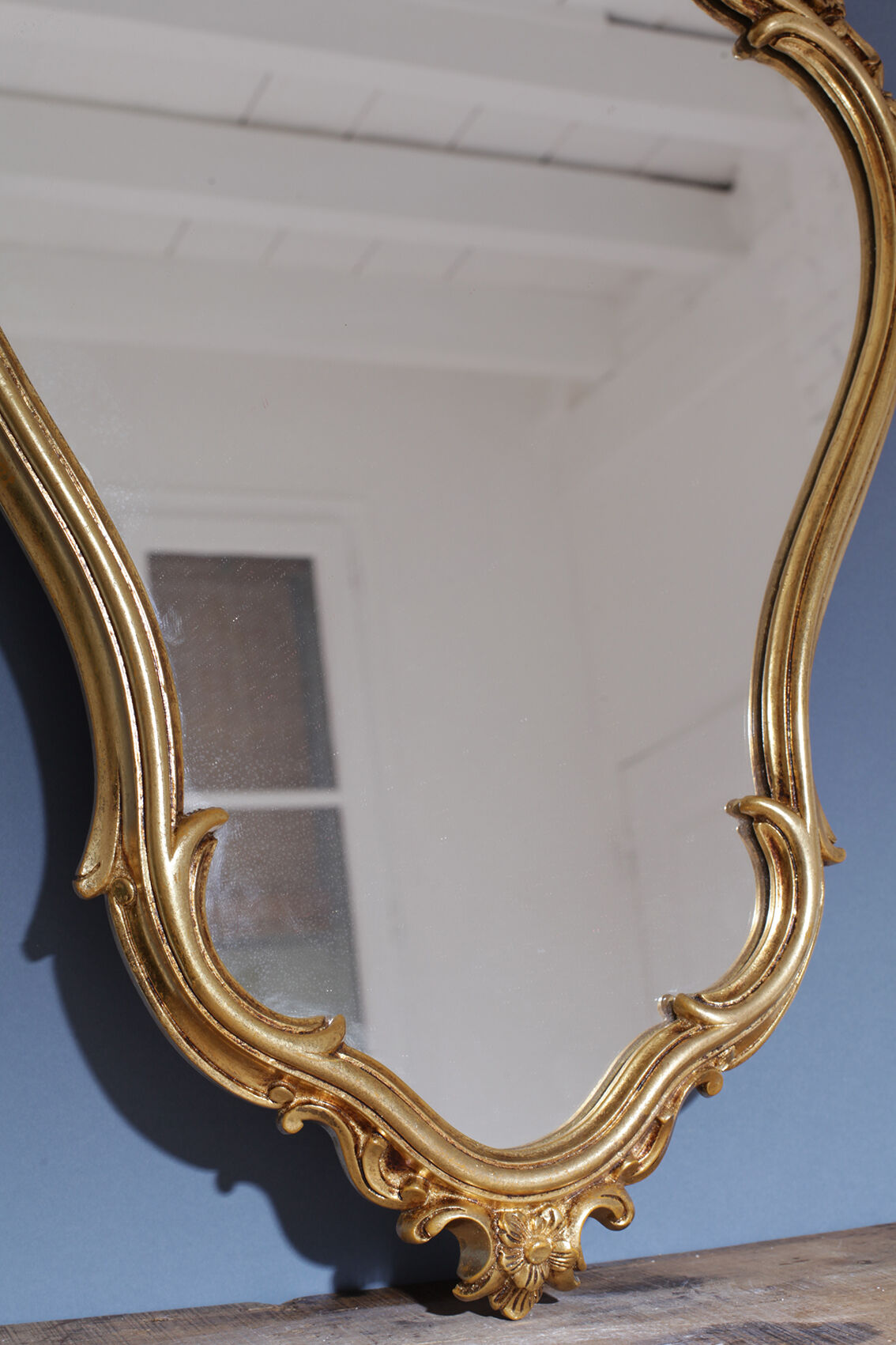 Golden rock mirror with gold leaf 43x70cm