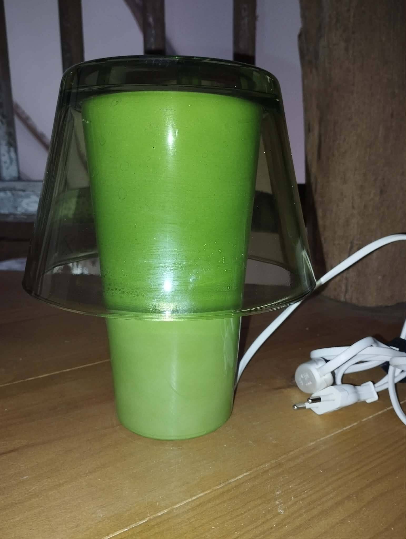 Lampe IKEA GAVIK – Vert pomme – Design scandinave