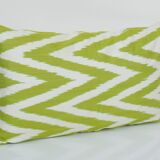12" x 20" zig zag design ikat