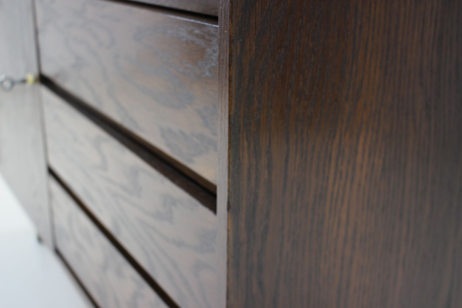 Buffet conçu par Jiří Jiroutek, années 1960