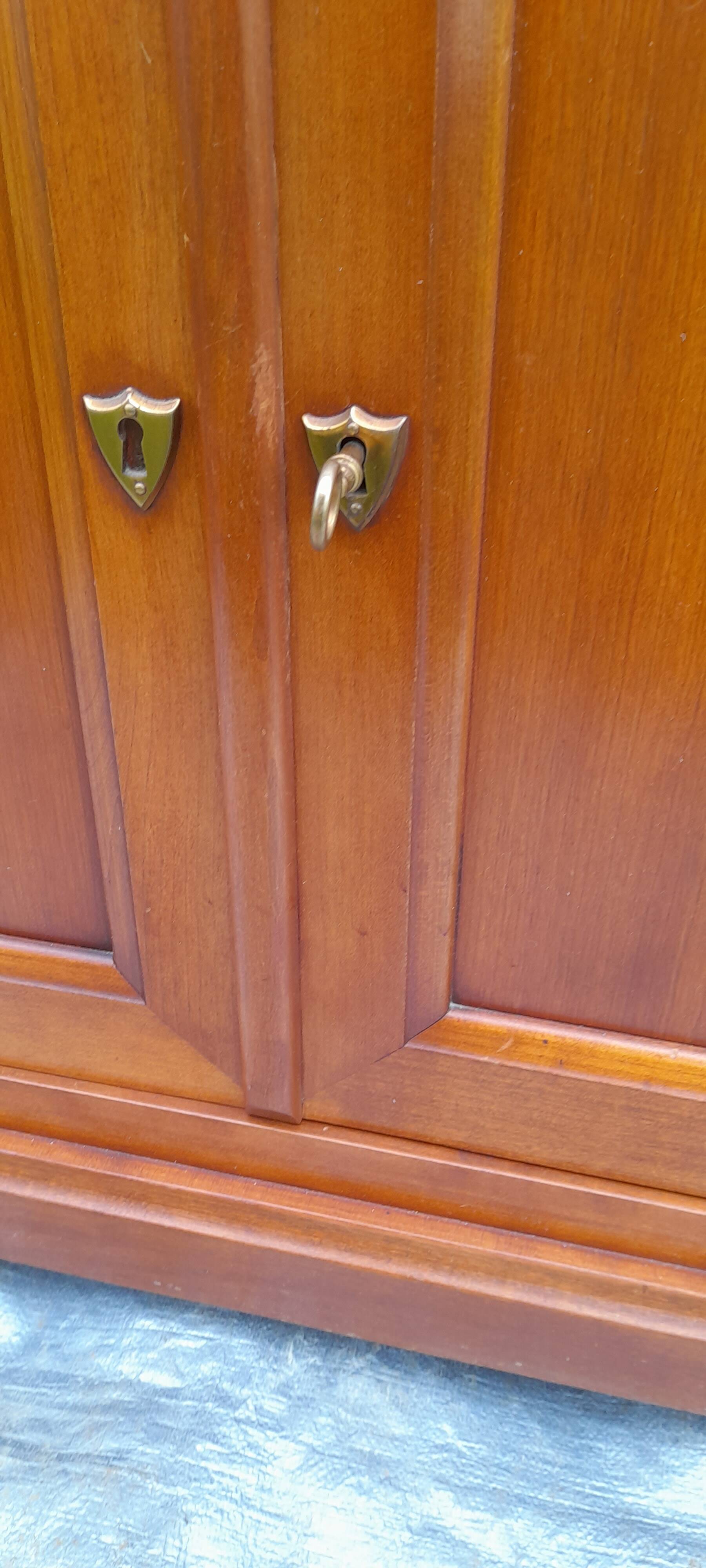 Entrance furniture in cherry wood with door and drawers H 83 cm