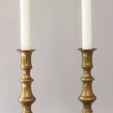 Pair of original vintage candelabros from bronce. Antiguos portavelas.