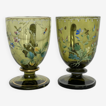 Art nouveau, deux tasses verre émaillé et or début XXème