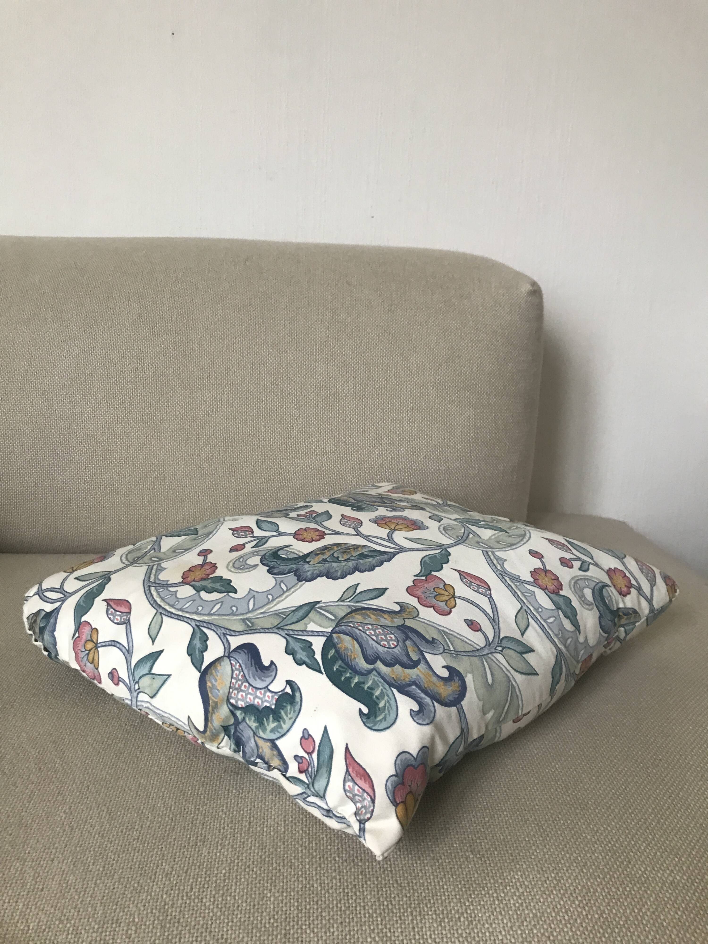 Duo de coussins vintage, tissus anglais