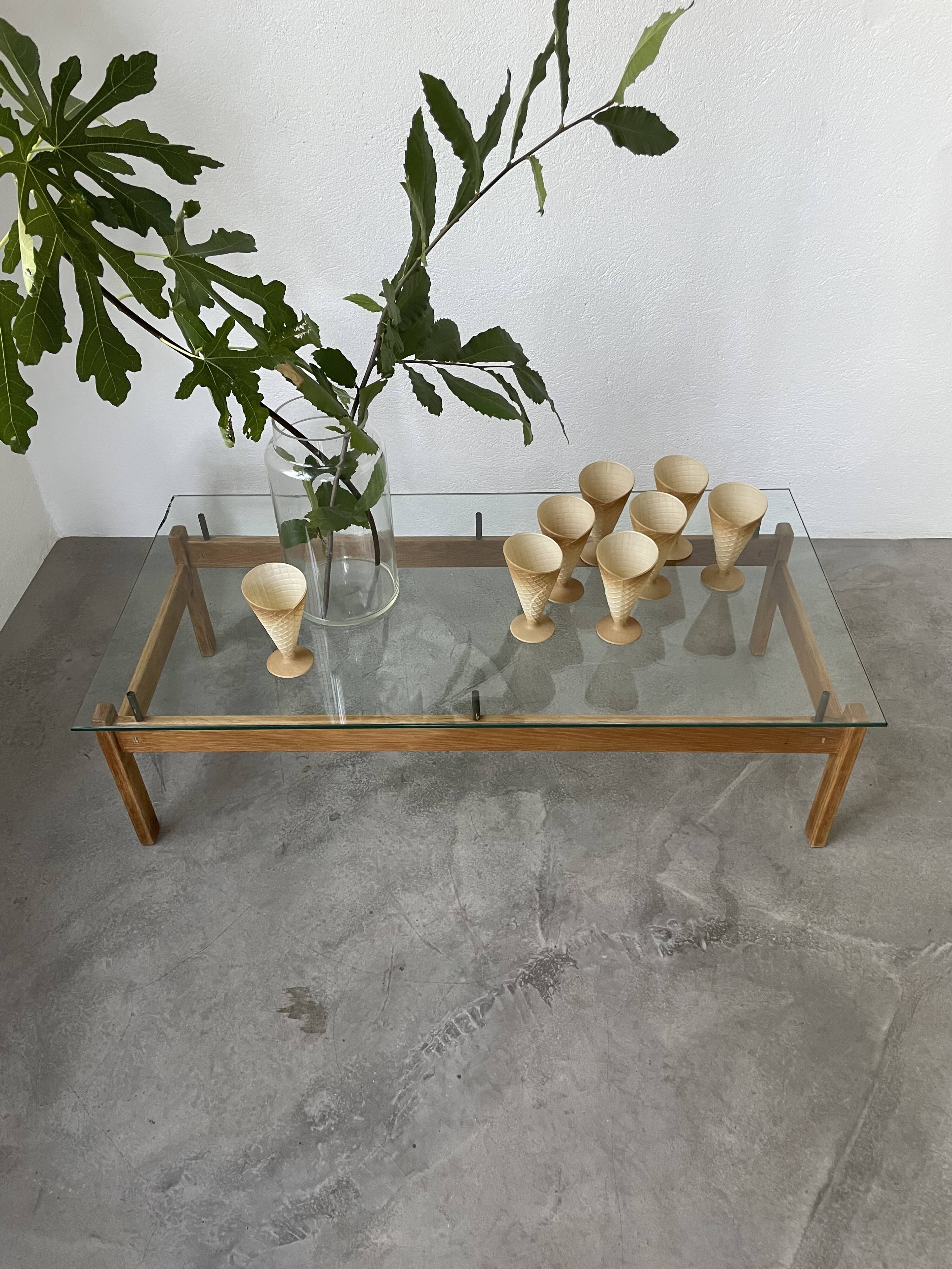 Table scandinave teck blond et verre 60