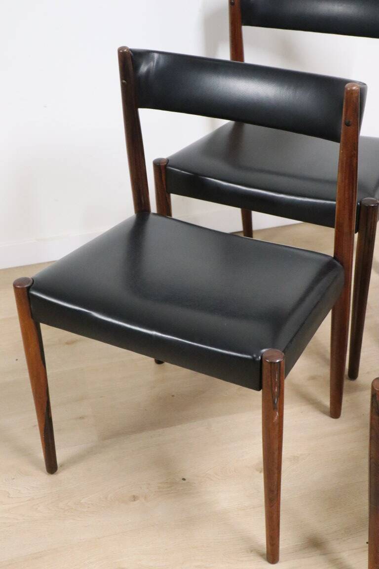 Set of 4 Scandinavian chairs in rosewood – Denmark – 1960s