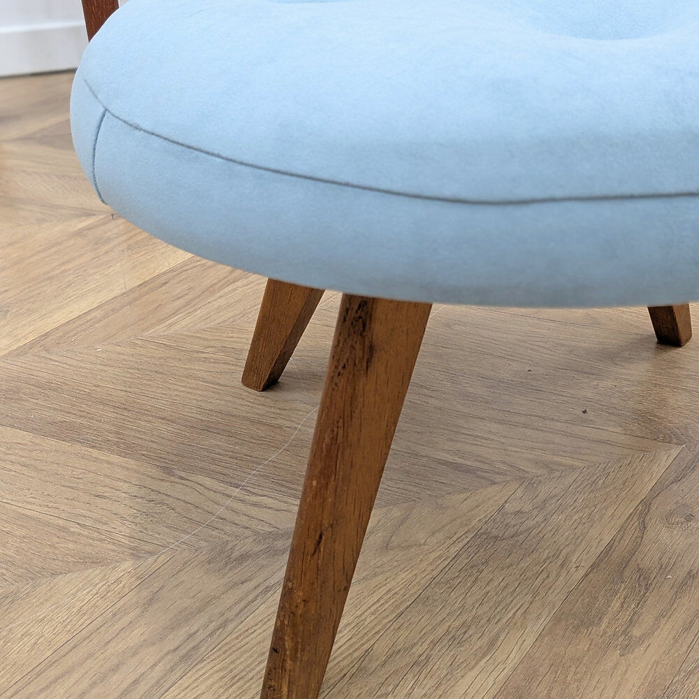 Scandinavian footrest