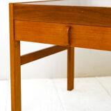 Low TV stand cabinet