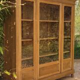 Showcase library - renovated