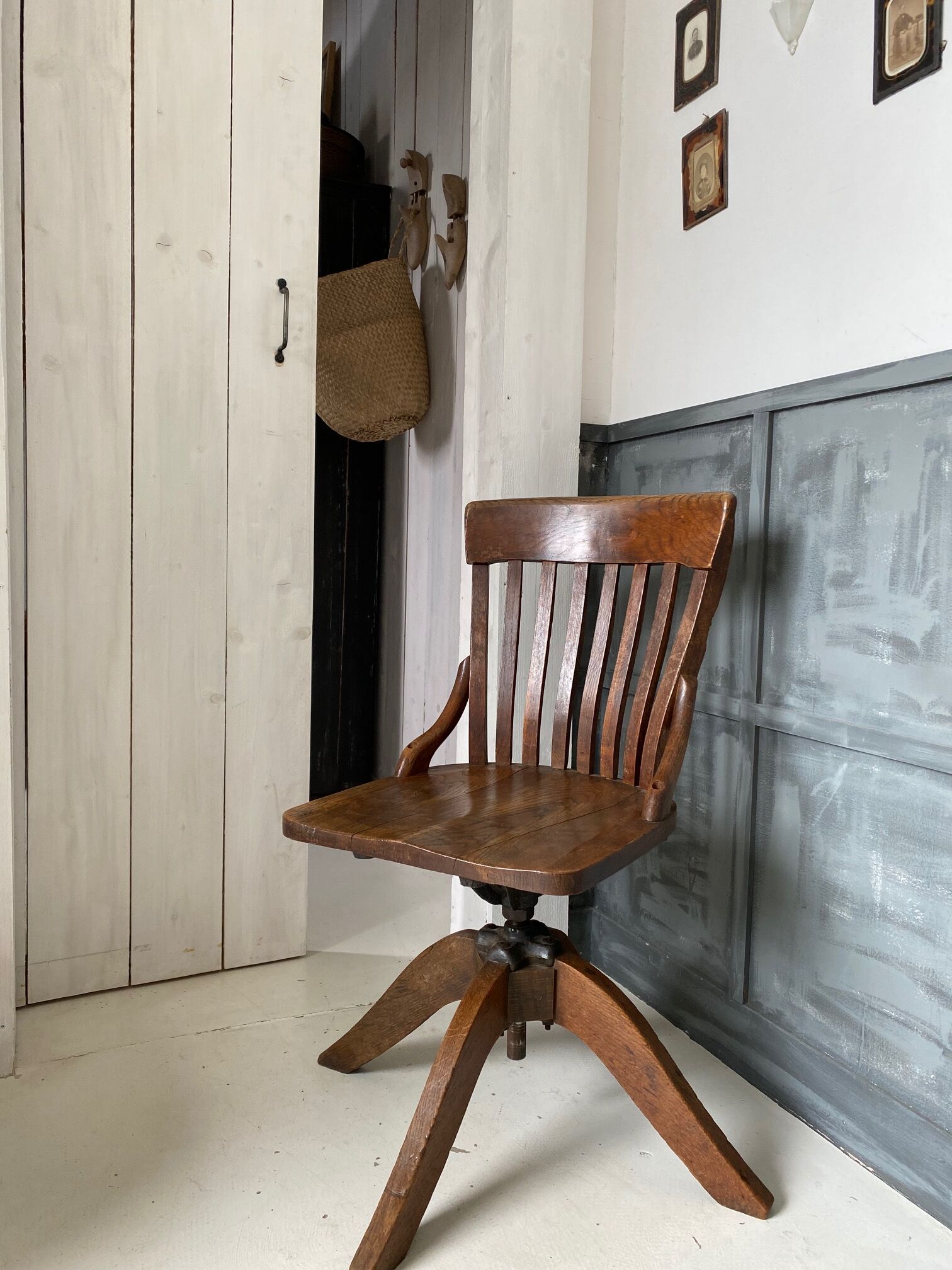 "American" oak office chair