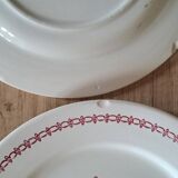 13 assiettes anciennes DDP France, années 1950-60